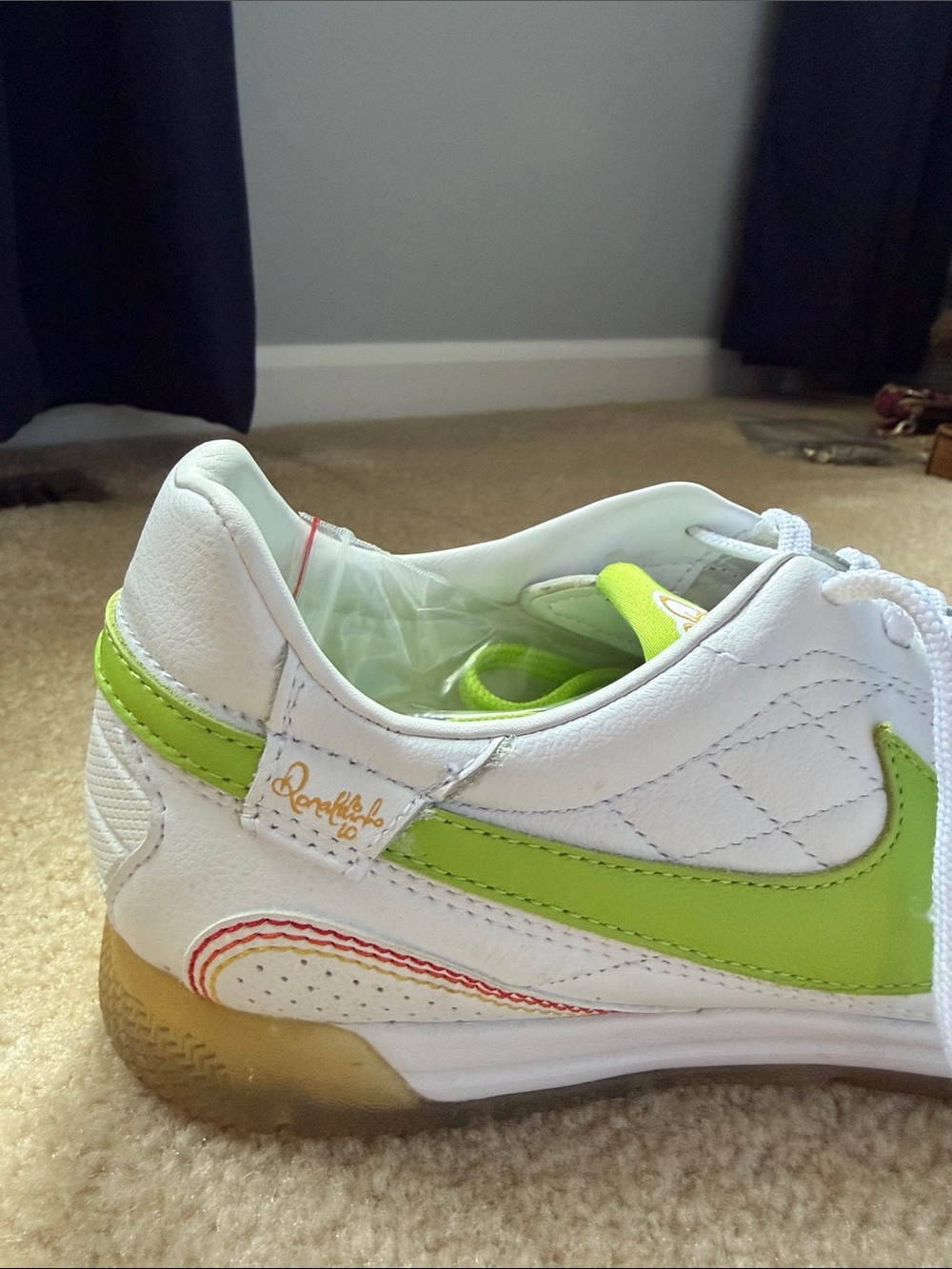 Rare Nike Tiempo Ronaldinho 10R Pelada Soccer Shoes White/Lime Green 8.5 - Picture 5 of 5